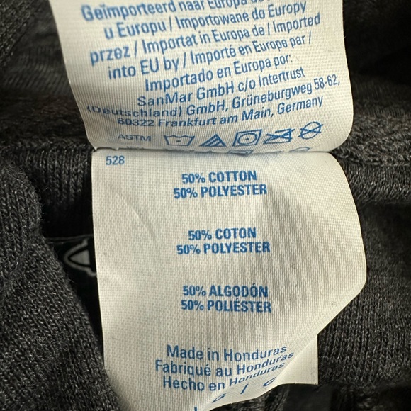 Disney Villains Bad Girls Have More Fun Vintage Portraits Zip Hoodie
Size Large - Picture 9 of 10